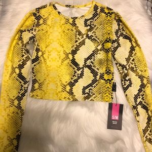 LiCi long sleeve crop top